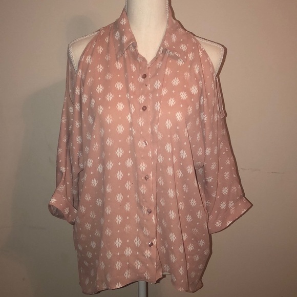 Forever 21 Tops - Forever 21 Button-Up